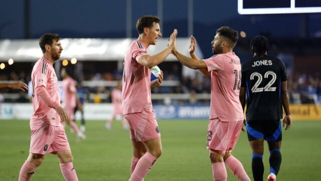 Allende skóre dvakrát, aby pomohla Inter Miami Držať zemetrasenie San Jose 3-3 v oblasti MLS Bay v Messi

