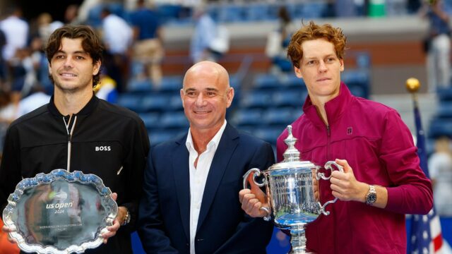 Andre Agassi sa otvára nad Grand Slam amerických hráčov v amerických hráčoch

