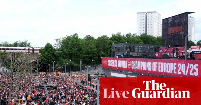 Arsenal, Crystal Palace a Liverpool organizujú trofejové oslavy a sprievody - Live | Futbal

