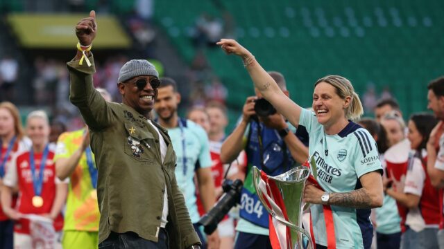 Arsenal Lady 'Lady zachránila klub po korune Ligy majstrov, hovorí Wright

