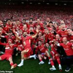 Liverpool oslávil majstrovstvá Premier League po 5-1 víťazstve proti Tottenhamovi minulý týždeň.