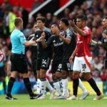 `` Aston Villa a droit aux hypocrites - ils n'ont pas droit à gémir à propos de Man Utd Ref Gaffe '