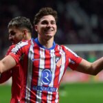 Atléico Madrid reaguje na záujem Juliána Alvareza z Barcelony