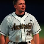 Austrálsky baseball veľký Adam 'Hollywood' Burton je mŕtvy