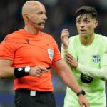 Barcelona Pedri: Uefa by sa mala „pozrieť“ na sudcu po prehre v Miláne