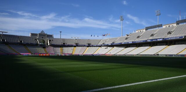 Barcelona vs Real Madrid - La Liga: Live Party Tour, tímové správy a aktualizácie, keď sa dvaja španielski giganti stretávajú s obrovskými zrážkami súťaže o titul El Clasico

