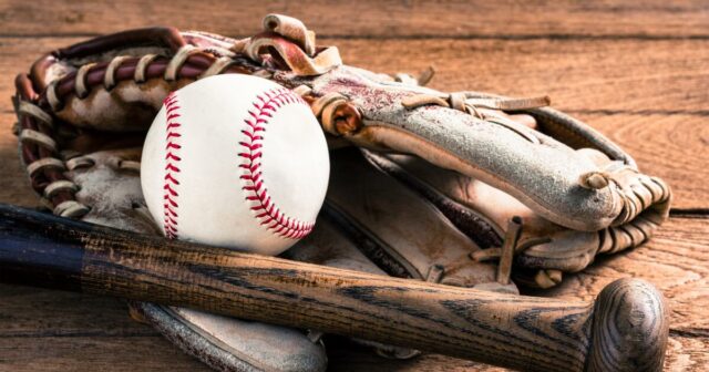 Baseball a softball v stredu v stredu

