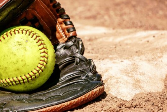 Baseball a softball v stredu v stredu

