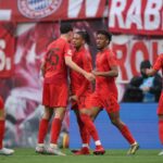 Bavaria Mníchov korunovala šampiónov Bundesligy po tom, čo Bayer Leverkusen prešiel na remízu 2-2