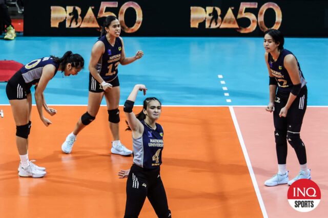 Bella Belen Batega Feu UAAP Sezóna 87 Final ženský volejbal finále