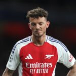 Ben White posiela do Anglicka jasnú správu Thomasa Tuchela, zatiaľ čo Arsenal Star robí Jurond Dimber do