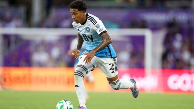 Bojujte s Charlotte FC cestovať do ustarosteného Toronta FC

