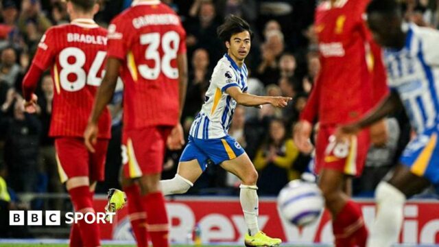 Kaoru Mitoma celebrates a goal