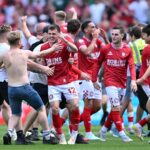 Porážka Sheffield United v Burnley ich obmedzila na play -off