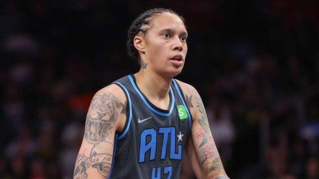 Brittney Griner slzy úradníkov WNBA počas rozhovoru s hrdzou

