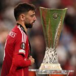 Bruno Fernandes ponúka opustiť Manchester United, aby pomohol prestavať klub
