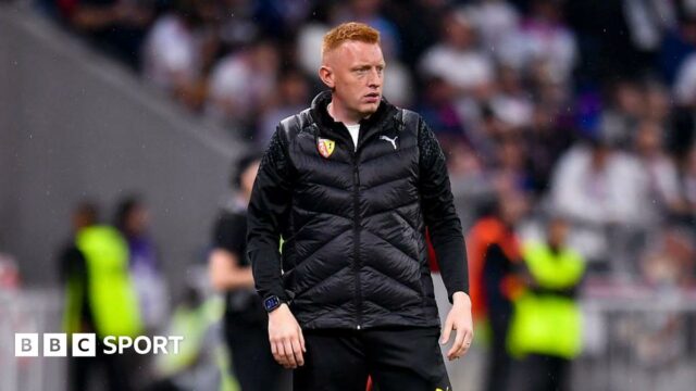 Will Still on the touchline during Lens vs Monaco 