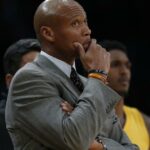 Bývalá Lakers Bayron Scott Star obvinená zo sexuálneho útoku od roku 1987.