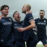 Starý Brentford Forward bol prevezený do nemocnice po tom, čo bol vystavený zraneniu „potenciálne životného“