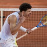 Bývalý Gator Ben Shelton sa posunul vpred so 16 v Roland-garros