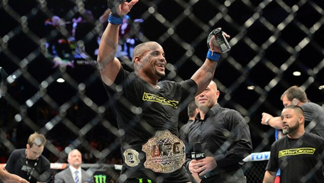 Bývalý majster Daniel Cormier odhaľuje najväčšiu ľútosť odchodu do dôchodku

