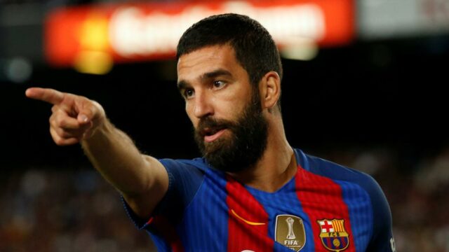 Bývalý záložník v Barcelone Arda Turan, menovaný hlavným trénerom Shakhtar

