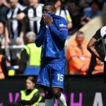 Červená karta Jackson -o opúšťa Chelsea bez útočníka, napriek výdavkom 1 miliardy GBP