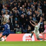 Kierernan Dewsbury-Hall vytvoril jediný cieľ, keď Chelsea dosiahla finále konferenčnej ligy