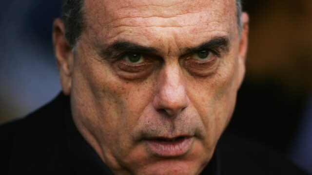 Avram Grant stratil iba šesť zo svojich 54 hier zodpovedných za Chelsea