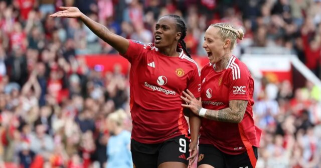 Čo sa stalo vo WSL tento víkend ako miesto pre Ligu majstrov Manchester United Clinch

