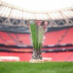 Čo vyhrá Tottenham alebo Man Utd z posledného víťazstva Európskej ligy, uprostred reality pádu Cash Fall