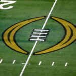 College Football Playoff predpokladá priame siatie po prvých problémoch s držiakom 12 tímov