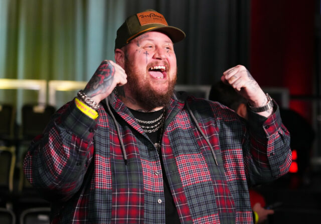 Country Rap Superstar Jelly Roll pošle divokú správu majstra pred UFC 315

