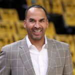 Generálny riaditeľ Dallas Mavericks Nico Harrison nevymieňa prvú celkovú voľbu