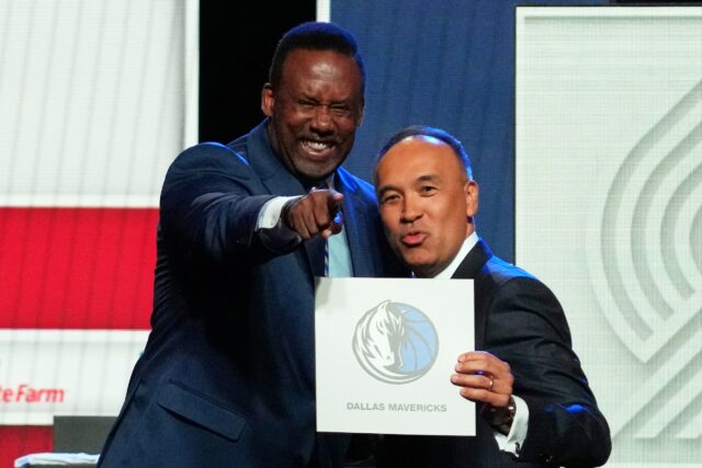 Dallas Mavericks zarába NBA Draft Lottery