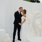 Dani Dyer a Jarrod Bowen sa oženili v sobotu počas intímneho ceremoniálu obklopeného jeho najbližšími priateľmi a rodinou
