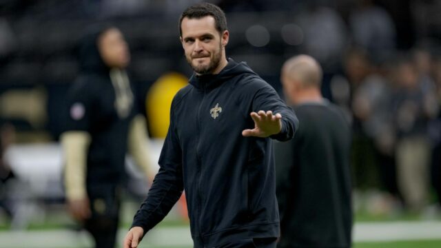 Derek Carr ustupuje: Čo nasleduje pre svätých?

