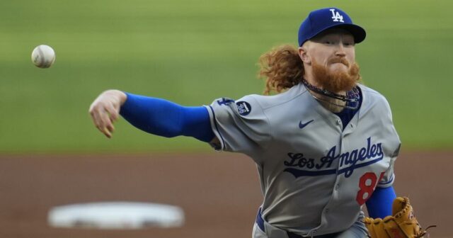 Dustin Mayove boje sú drahé stratou Dojers od Braves

