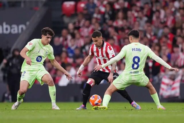 Dve hviezdy z Barcelony dokončili 98% svojich pasáží proti klubu Atletico Club

