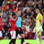 EMI Martinez dostane červenú kartu v Manchester United vs Aston Villa, zabuduje zabudnutý rekord