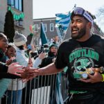 Eagles -Star berie potenciálny zákaz kontroverznej hry „Tush Push“