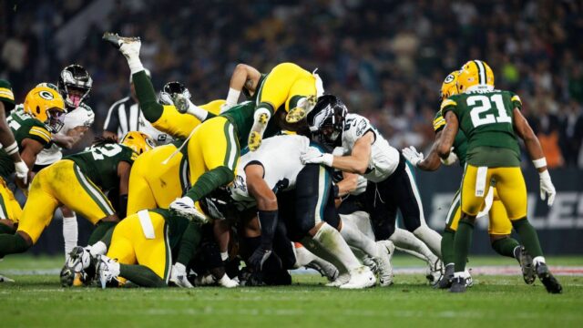 Eagles, nabíjačky, viac oslavujúcich neúspešných zákazov Tush Push

