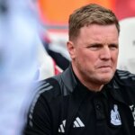 Eddie Howe oslovuje Alexandra Isak Lesion, zatiaľ čo preteky Ligy majstrov smerujú k drôtu