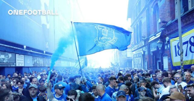 Icon: The Football Faithful