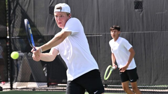 Etzel, Remy zarába All-Ohio; Štátny tenisový majster dáva kariérny zábal

