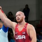Ex-olympijský zápasník Kyle Snyder pokuta po zatknutí prostitúcie