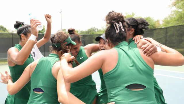 Famu Tennis hrať proti Gruzínsku buldog na turnaji NCAA

