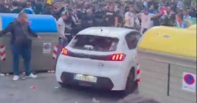 Fanúšikovia Espanyolu v hroznom incidente koseného autom, keď vytiahli krvaví priaznivci Futbalový šport

