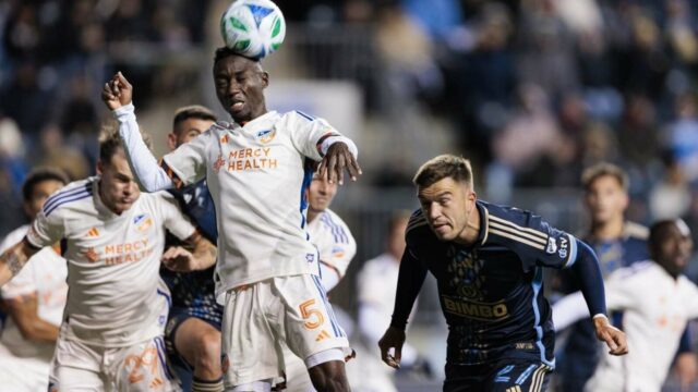 Fc cincinnati znamenie M obinna nwobodo pre rozšírenie

