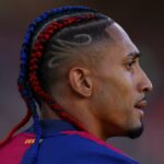 Flick Hansi presvedčil Raphinhu, aby zostal v Barcelone